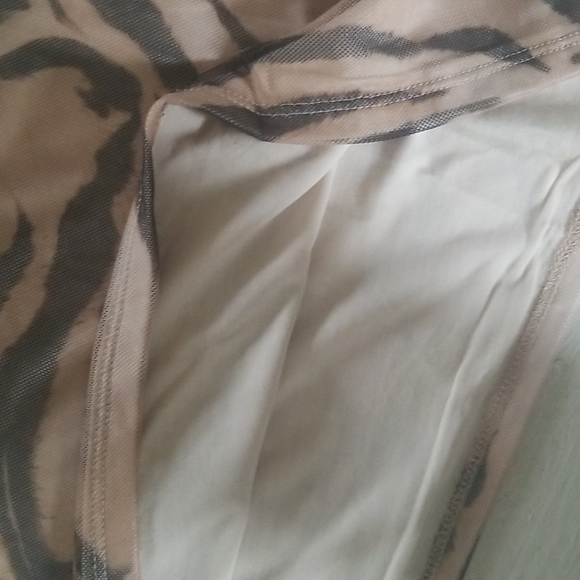 Chico's - Picture 4 of 6